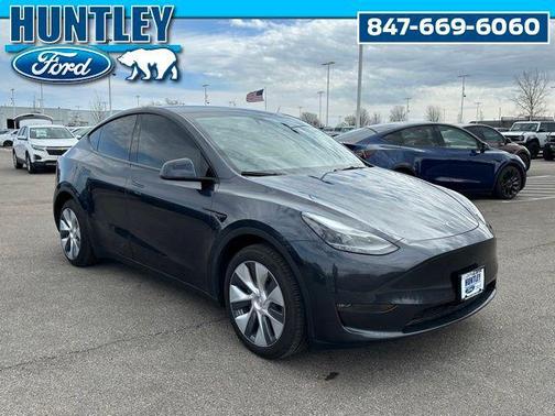 2024 Tesla Model Y Long Range Dual Motor All-Wheel Drive