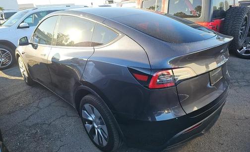 2024 Tesla Model Y Long Range Dual Motor All-Wheel Drive