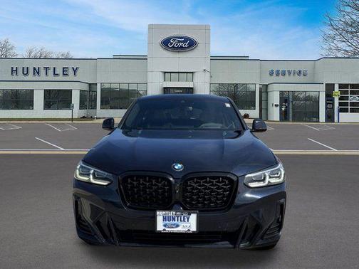 Black 2022 BMW X4 xDrive30i