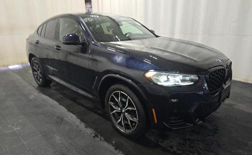 Black 2022 BMW X4 xDrive30i