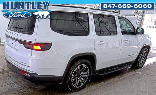 2022 Jeep Wagoneer Series III 4x4