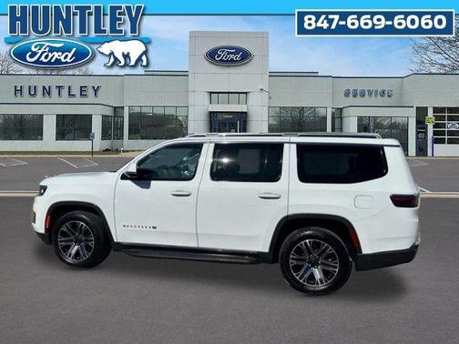 2022 Jeep Wagoneer Series III 4x4