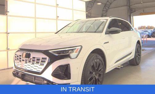 2024 Audi Q8 e-tron Prestige