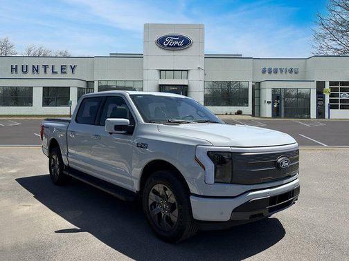 2024 Ford F-150 Lightning LARIAT