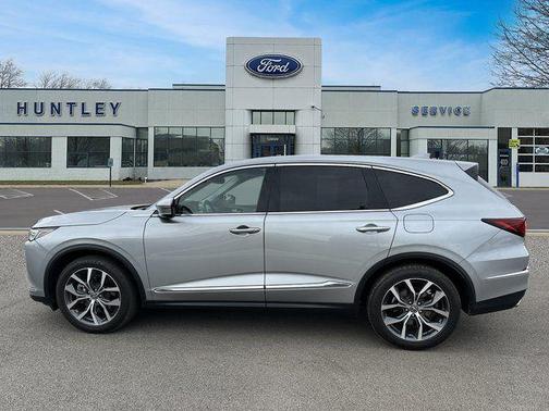 Lunar Silver Metallic 2023 Acura MDX Technology Package
