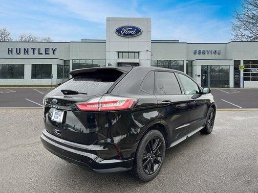 2022 Ford Edge ST Line