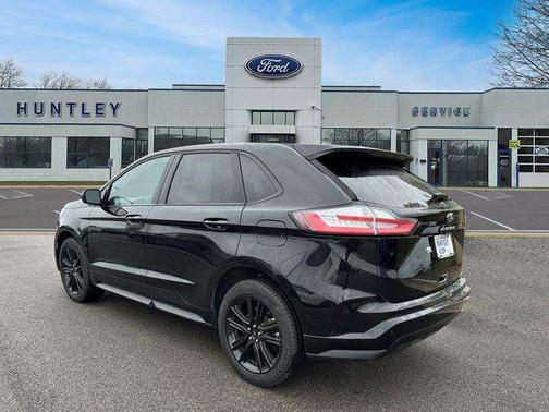 2022 Ford Edge ST Line