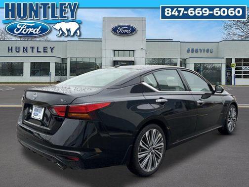 2024 Nissan Altima 2.5 SL