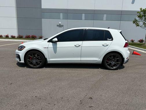 2018 Volkswagen Golf GTI 2.0T S 4-Door