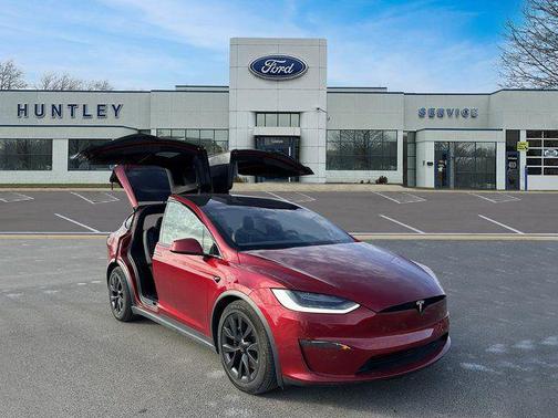 2023 Tesla Model X Standard Range