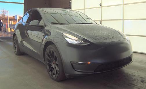 2023 Tesla Model Y Long Range Dual Motor All-Wheel Drive