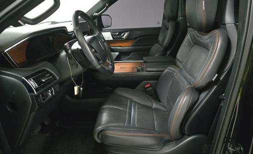 2023 Lincoln Navigator Black Label