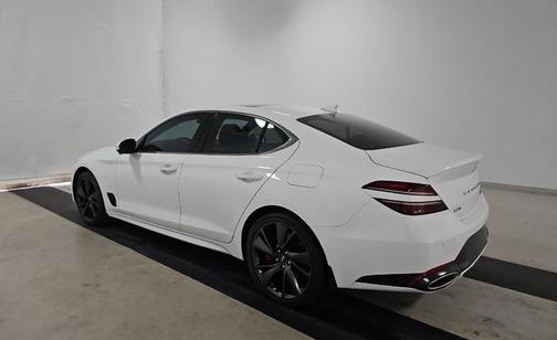 2022 Genesis G70 3.3T AWD