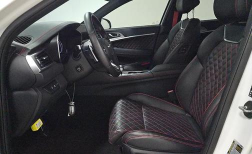 2022 Genesis G70 3.3T AWD