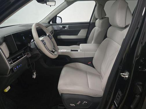 Phantom Black 2025 Hyundai SANTA FE SEL 2.4
