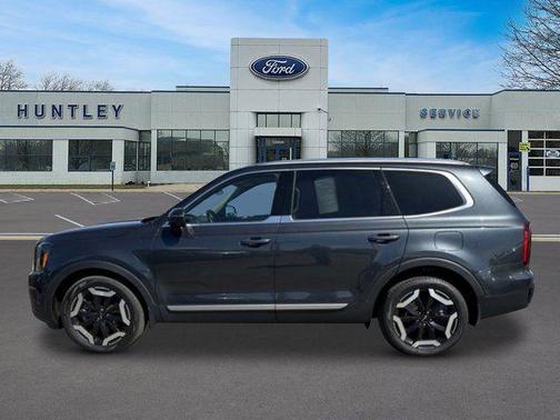 Gravity Gray 2023 Kia Telluride S