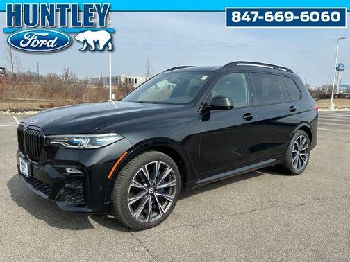 2022 BMW X7 M50i