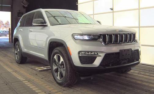 2022 Jeep Grand Cherokee 4xe Base