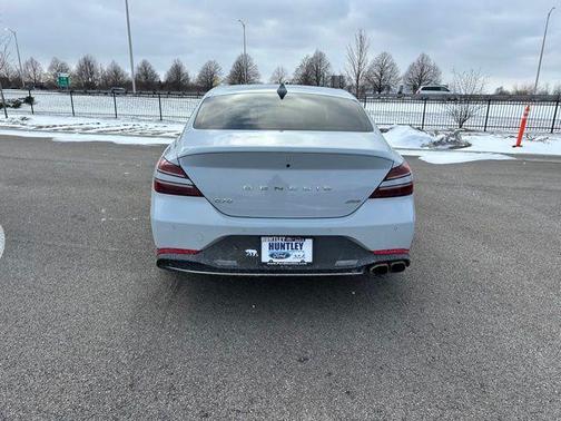2023 Genesis G70 2.0T AWD