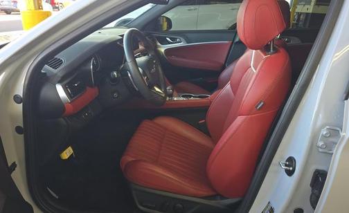 2023 Genesis G70 2.0T AWD