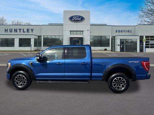 Blue 2022 Ford F-150 XLT