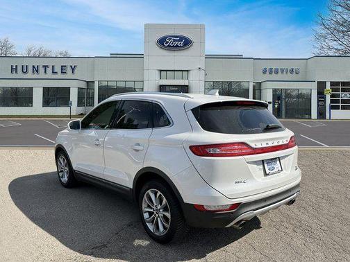 2015 Lincoln MKC Base