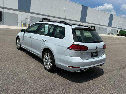 2019 Volkswagen Golf SportWagen TSI SE