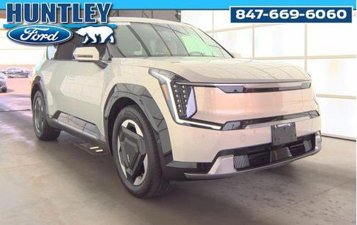 Ivory Silver 2024 Kia EV9 Land