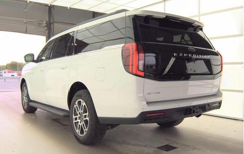 Oxford White 2025 Ford Expedition Max Active 4x4