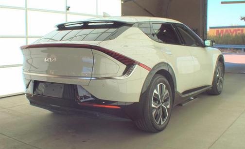 2023 Kia EV6 Wind
