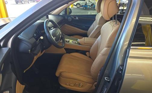 2023 Genesis GV80 2.5T