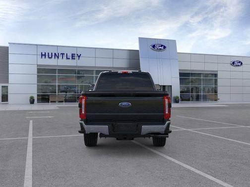 Agate Black Metallic 2026 Ford F-250 XLT