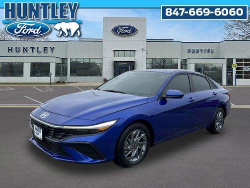 2024 Hyundai ELANTRA SEL