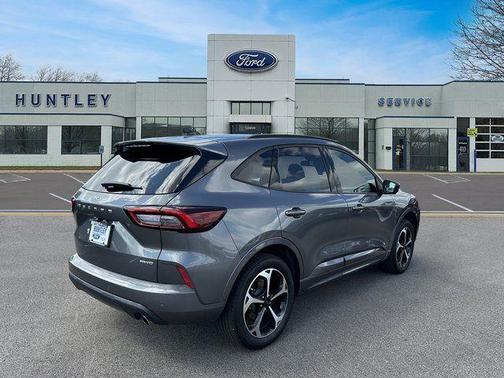 2025 Ford Escape ST-Line Elite