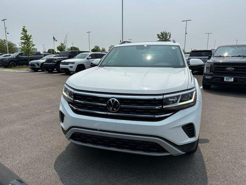 2022 Volkswagen Atlas 3.6L SE w/Technology