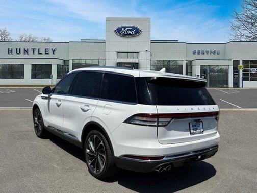 2022 Lincoln Aviator Reserve AWD