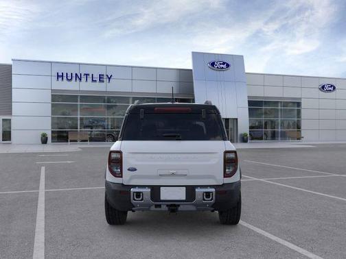 Space White Metallic 2026 Ford Bronco Sport Outer Banks