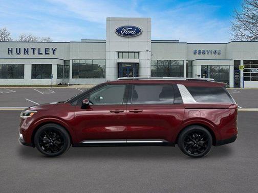 Flare Red 2023 Kia Carnival SX Prestige