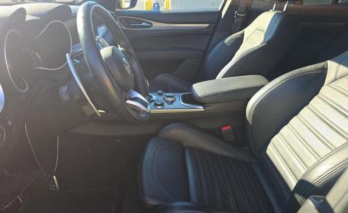 2022 Alfa Romeo Stelvio Ti