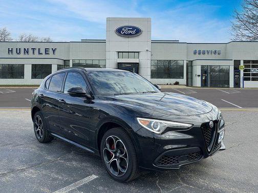 2022 Alfa Romeo Stelvio Ti