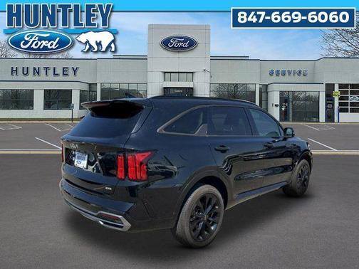 Ebony Black 2023 Kia Sorento SX