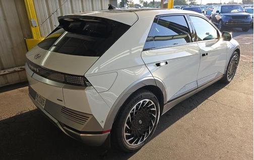 Atlas White 2024 Hyundai IONIQ 5 Limited