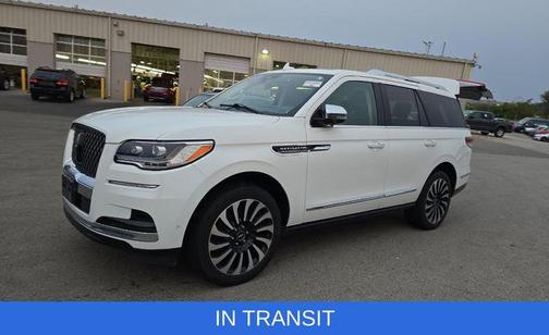 2022 Lincoln Navigator Black Label