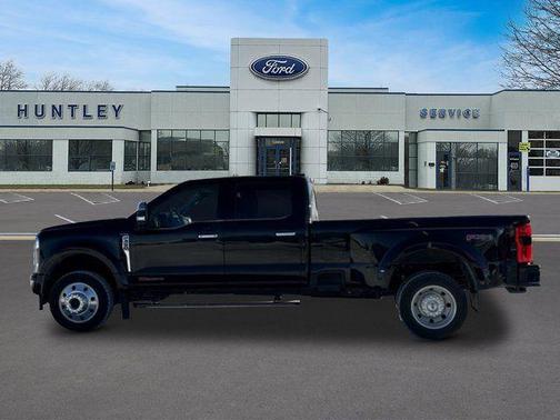 2025 Ford F-450 Platinum