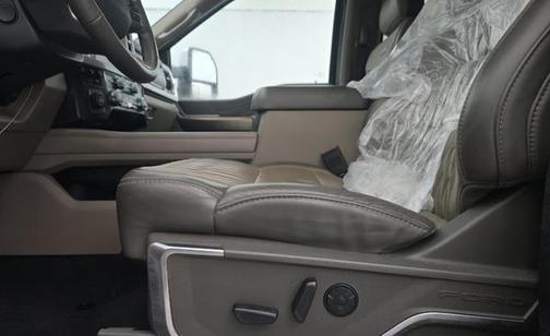 2025 Ford F-450 Platinum