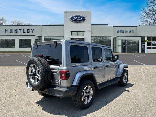 2019 Jeep Wrangler Unlimited Sahara