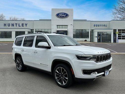2022 Jeep Wagoneer Series III 4x4
