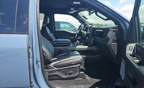 2023 Ford F-150 Lightning LARIAT