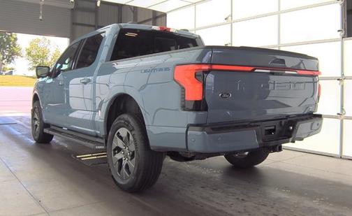 2023 Ford F-150 Lightning LARIAT