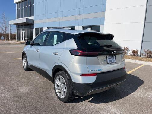 2022 Chevrolet Bolt EUV FWD LT
